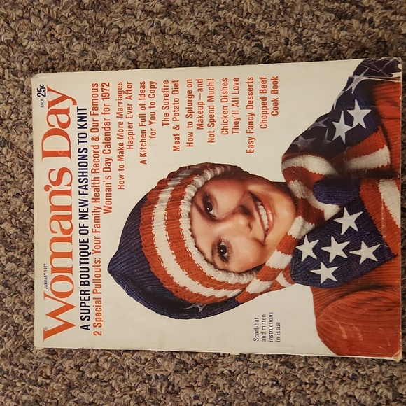 Vintage 1970 Woman's Day Magazines - Picture 7 of 14